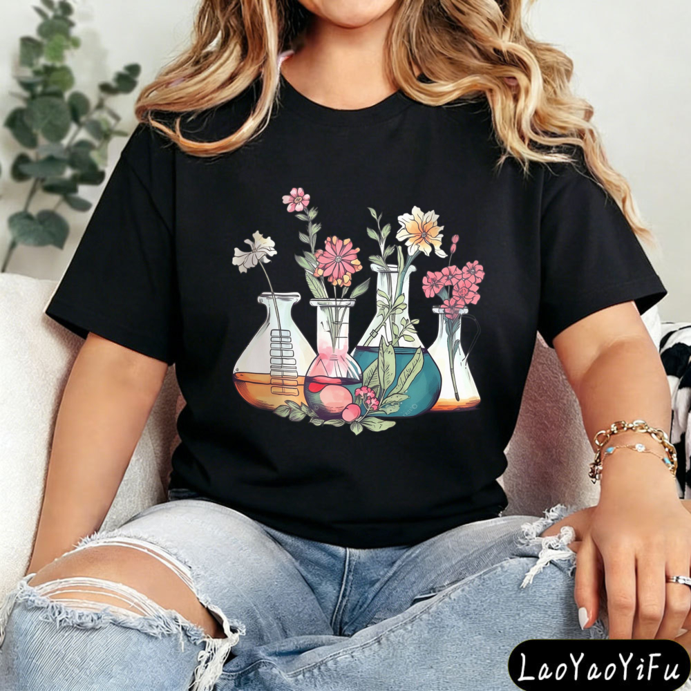 Medical Laboratory Technician - Floral Beakers Chemistry Lab Scientist Gift